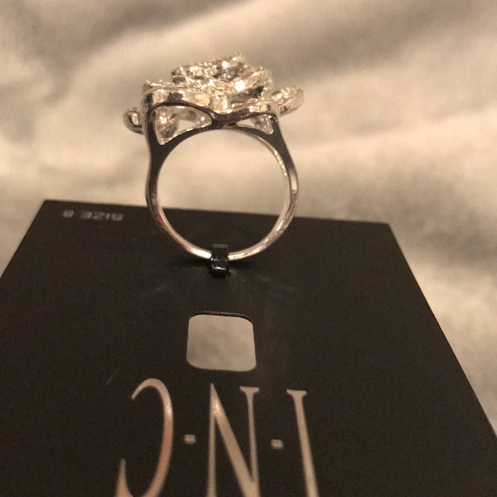 INC Rose Ring 🌹 - Picture 5 of 8